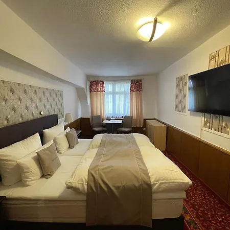 Garni Ratstube 2*