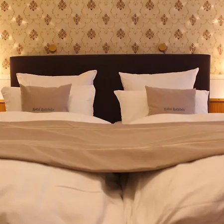 فندق مبيت وإفطار Garni Ratstube 3*