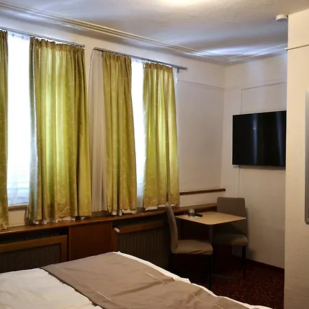 فندق مبيت وإفطار Garni Ratstube 3*