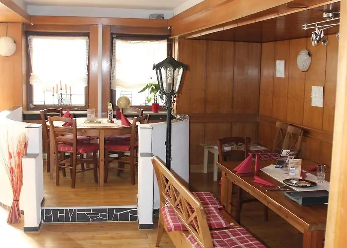 Oda ve Kahvaltı Garni Ratstube